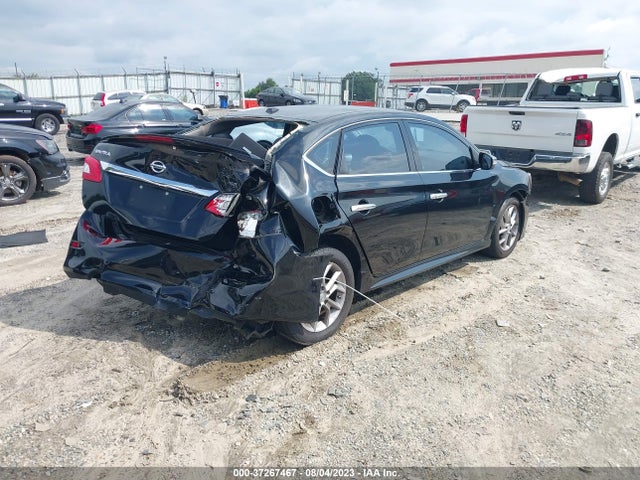 2015 NISSAN SENTRA SR VIN: 3N1AB7AP5FY246398