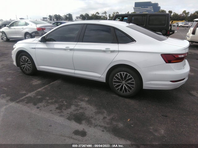 3VWE57BU8KM207586 Volkswagen JETTA SEL