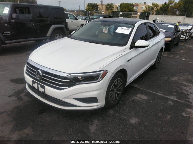 3VWE57BU8KM207586 Volkswagen JETTA SEL