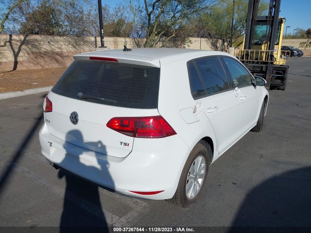 3VW117AU8GM033375 Volkswagen Golf Tsi S