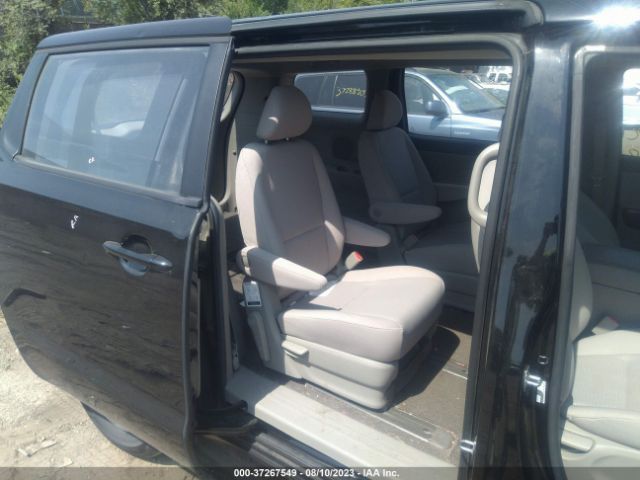 KNDMA5C11J6380707 KIA Sedona L