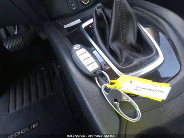 KNMAT2MT3HP600042 Nissan ROGUE SV