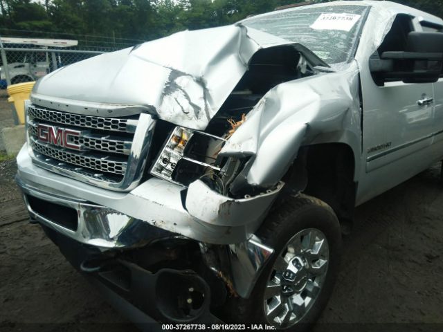 1GT120CG3EF110522 GMC Sierra 2500hd Sle