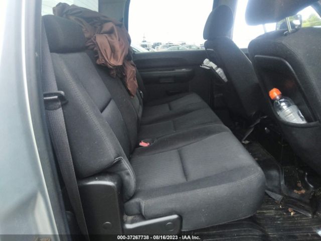 1GT120CG3EF110522 GMC Sierra 2500hd Sle