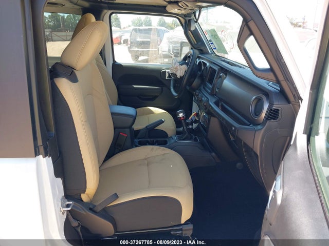 1C4GJXAGXNW237583 Jeep Wrangler Sport S