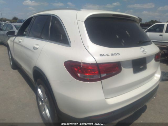 WDC0G4JB9HV013695 Mercedes-Benz Glc Glc 300