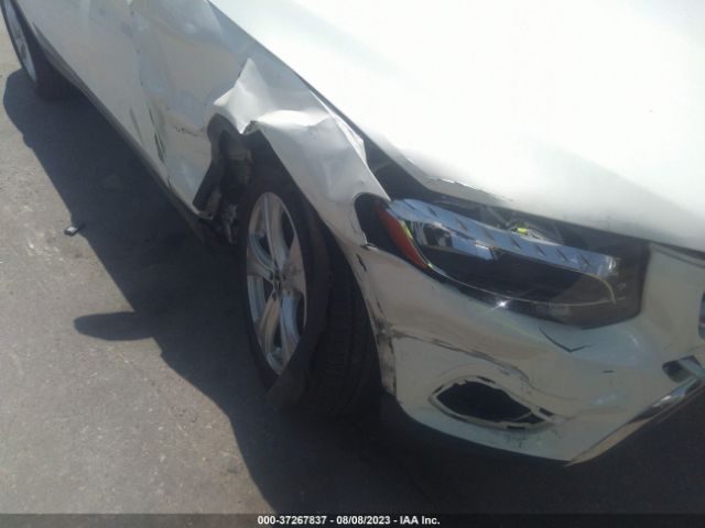WDC0G4JB9HV013695 Mercedes-Benz Glc Glc 300