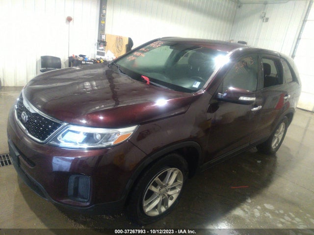 KIA SORENTO LX 2014 5XYKT3A61EG536221 Image 2