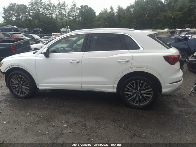 WA1AUCF34N1004267 Audi Q3 PREMIUM