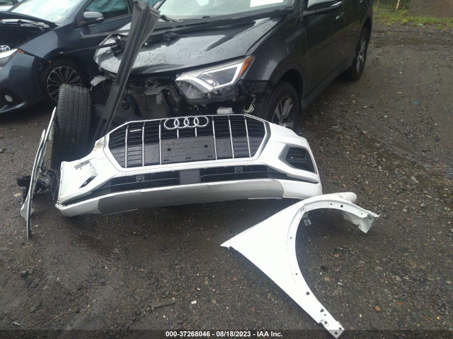 WA1AUCF34N1004267 Audi Q3 PREMIUM