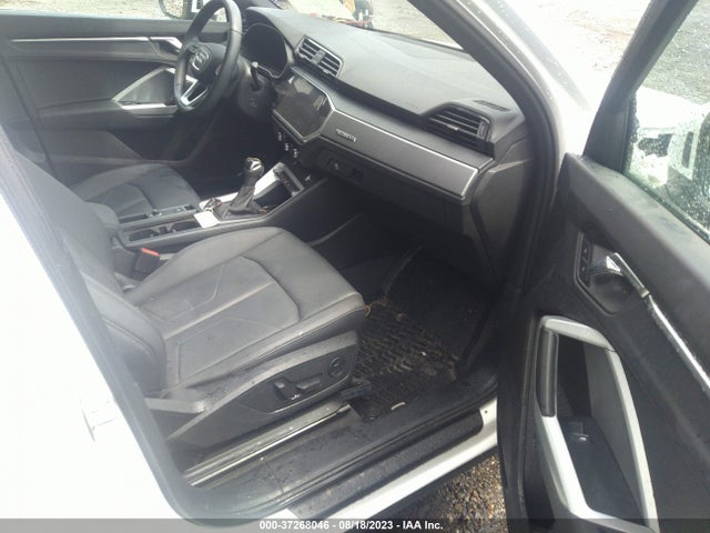 WA1AUCF34N1004267 Audi Q3 PREMIUM