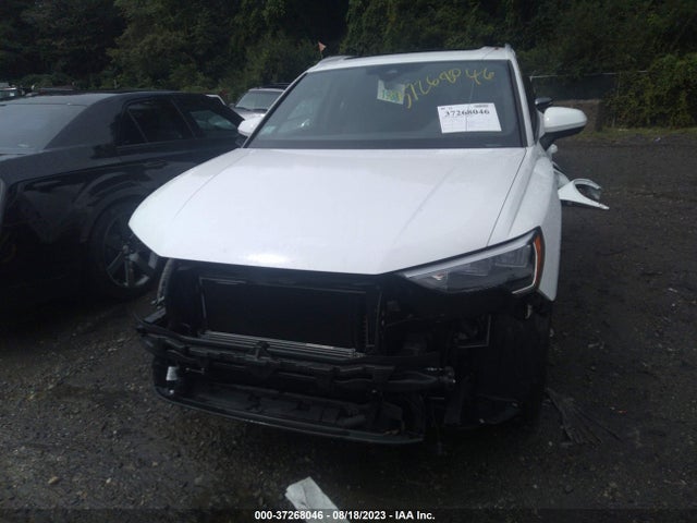 WA1AUCF34N1004267 Audi Q3 PREMIUM
