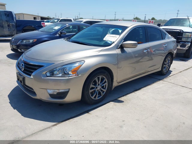 Nissan Altima 2.5 S 2015 1N4AL3AP3FN892657 Image 2