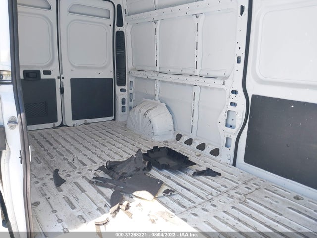 3C6TRVDG7JE145785 RAM Promaster Cargo Van