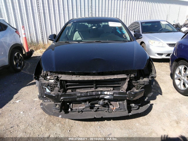 2017 HYUNDAI SONATA HYBRID SE VIN: KMHE24L16HA056148