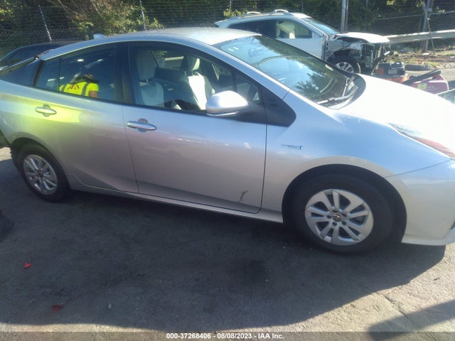 Toyota Prius Two 2016 JTDKBRFU2G3519531 Image 13