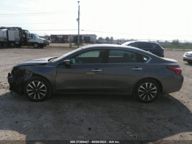 1N4AL3AP7HC274627 Nissan Altima 2.5 Sv