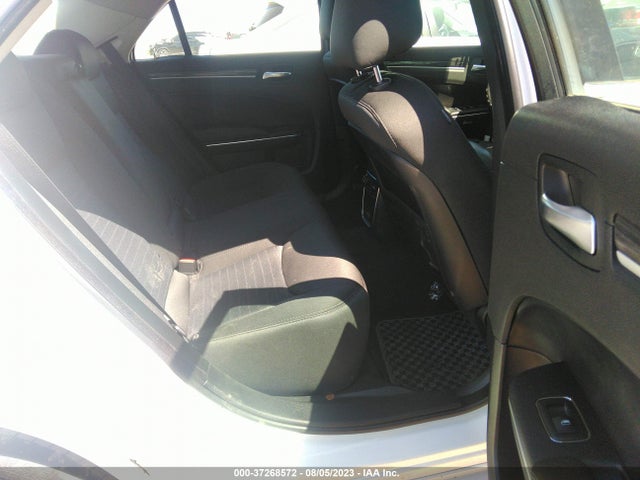 2018 CHRYSLER 300 TOURING VIN: 2C3CCAAG8JH308167