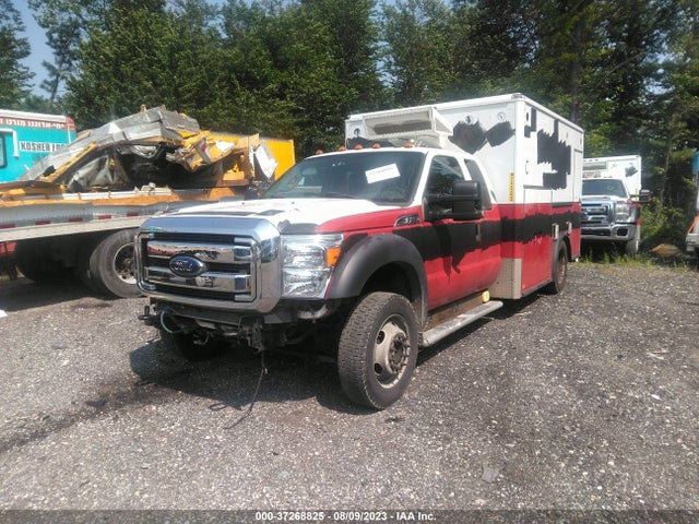 2015 Ford F-450, VIN: 1FD0X4HT9FEB26138