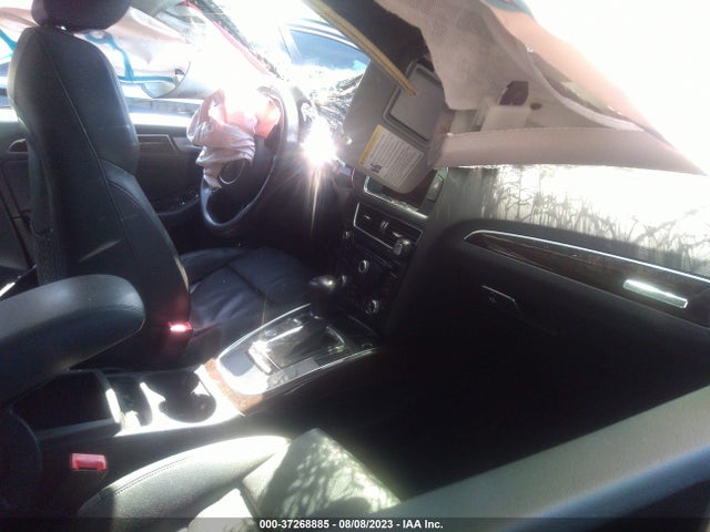 WA1LFAFP7EA126468 Audi Q5 Premium Plus