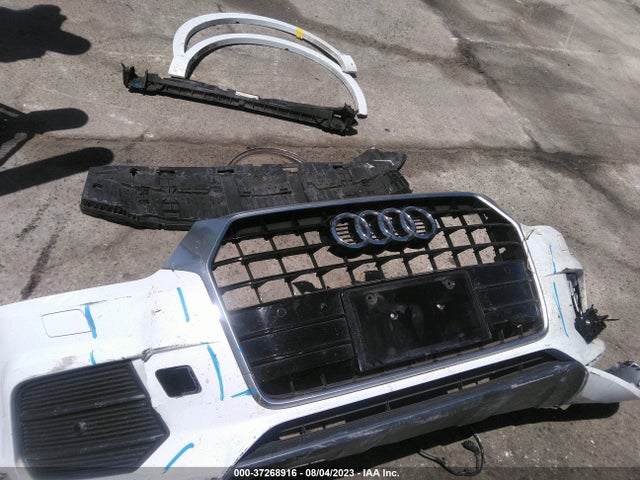 WA1BCCFS1HR001346 Audi Q3 PREMIUM