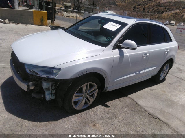 WA1BCCFS1HR001346 Audi Q3 PREMIUM
