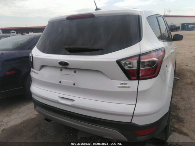 1FMCU0GDXHUE76606 Ford ESCAPE SE