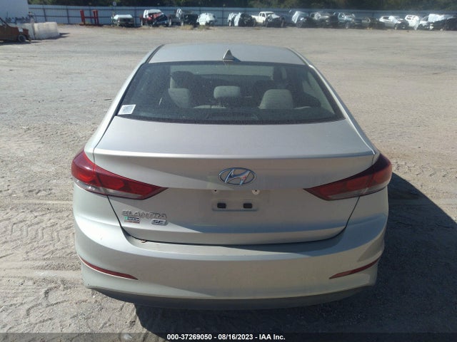 Hyundai ELANTRA SE 2017 5NPD74LFXHH136607 Image 8