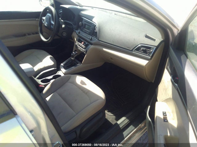Hyundai ELANTRA SE 2017 5NPD74LFXHH136607 Image 11