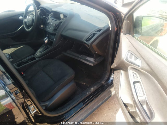 2016 FORD FOCUS SE VIN: 1FADP3F23GL389738
