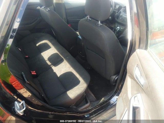2016 FORD FOCUS SE VIN: 1FADP3F23GL389738