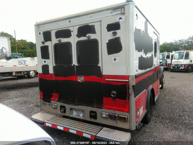 2015 Ford F-450, VIN: 1FD0X4HT4FEC17351