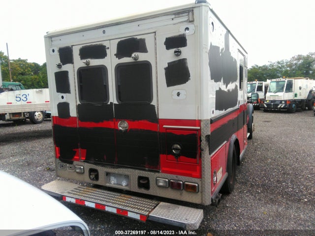 2015 Ford F-450, VIN: 1FD0X4HT4FEC17351
