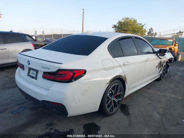 2023 BMW 5 SERIES WBA13AG09PCM31773 Photo 3