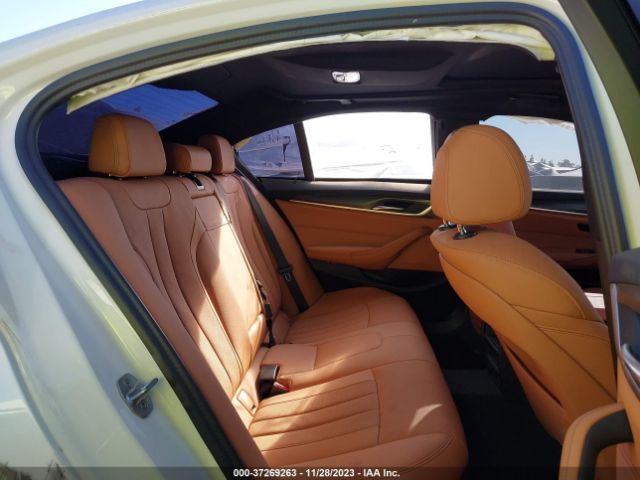 2023 BMW 5 SERIES WBA13AG09PCM31773 Photo 7