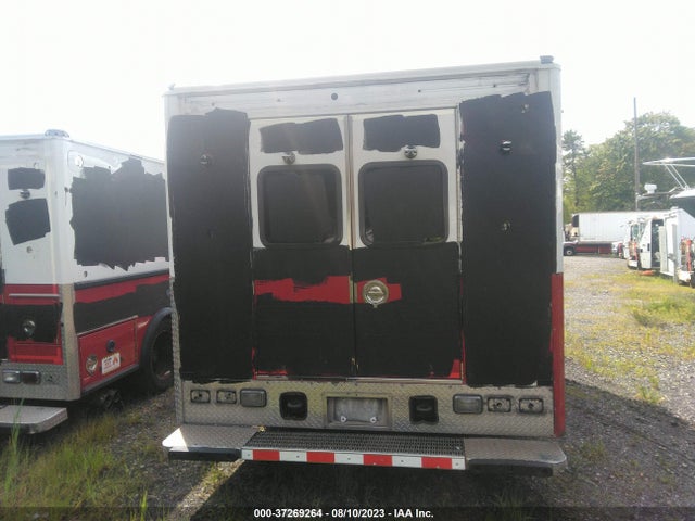 2015 Ford F-450, VIN: 1FD0X4HTXFED32164