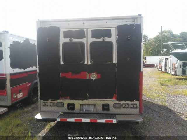 2015 Ford F-450, VIN: 1FD0X4HTXFED32164