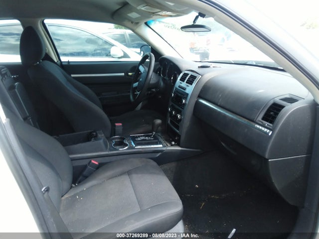 2009 DODGE CHARGER SXT VIN: 2B3KA33V19H573871