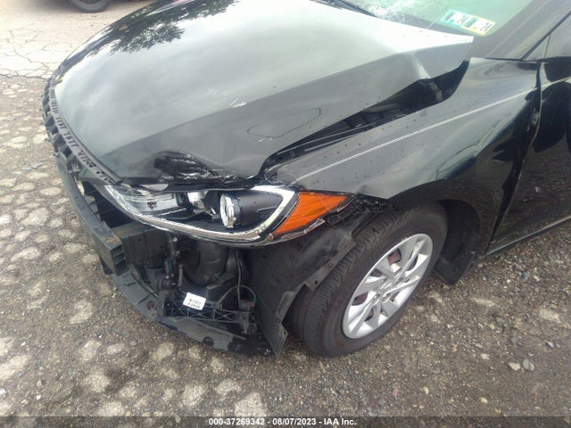 Hyundai ELANTRA SE 2018 5NPD74LF7JH324121 Image 6