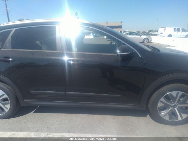 KNDCE3LG0N5134980 KIA Niro Ev Ex Premium