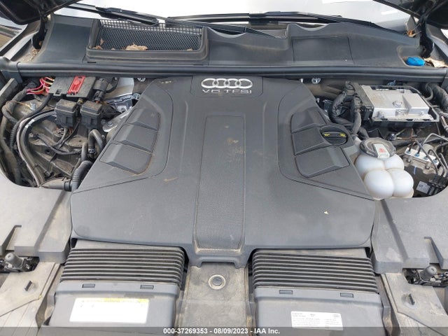 WA1VAAF73JD053714 Audi Q7 Prestige