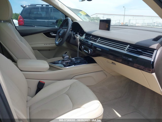WA1VAAF73JD053714 Audi Q7 Prestige