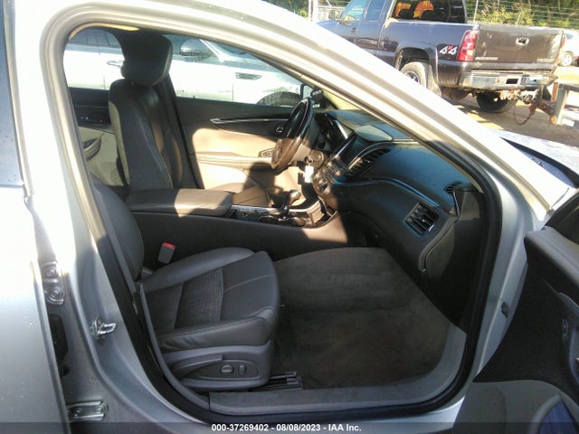 Chevrolet IMPALA 1LT 2017 2G1105SA6H9151619 Image 5