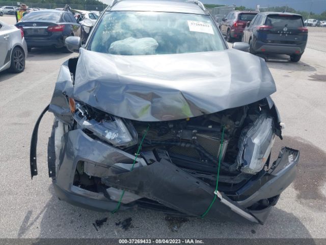 5N1AT2MT5JC738013 Nissan ROGUE S/SV/SL