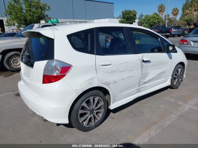 2012 HONDA FIT SPORT VIN: JHMGE8H51CC008771