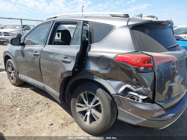 2016 TOYOTA RAV4 XLE VIN: 2T3WFREV9GW285899