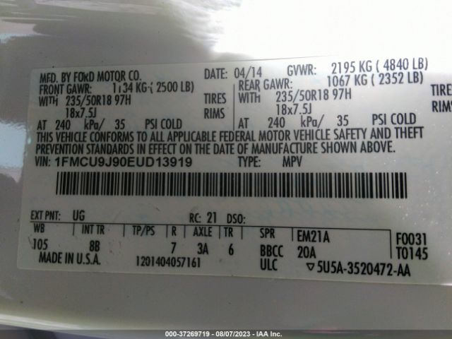 1FMCU9J90EUD13919 Ford Escape Titanium
