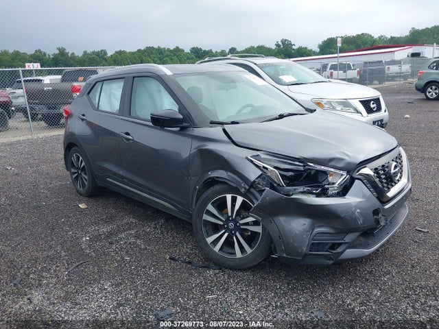 2019 NISSAN KICKS SR VIN: 3N1CP5CU9KL527080