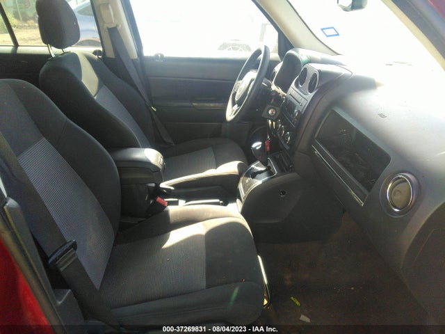 2016 JEEP PATRIOT SPORT VIN: 1C4NJPBA2GD811447