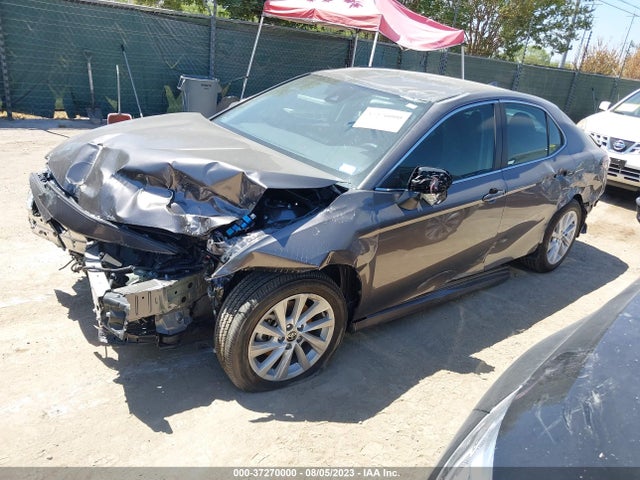 Toyota CAMRY LE 2022 4T1C11AK4NU057538 Image 2